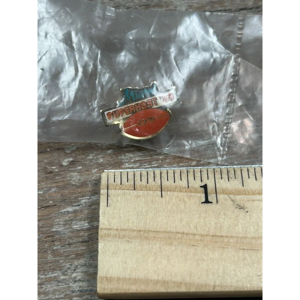 Miami Super Bowl Superhost 1989 Hat‎ Lapel Pin With Brand New